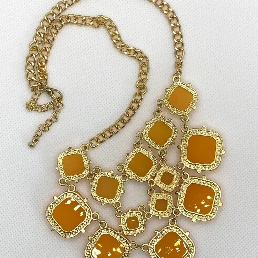 Fashion Necklace apron style 18”
